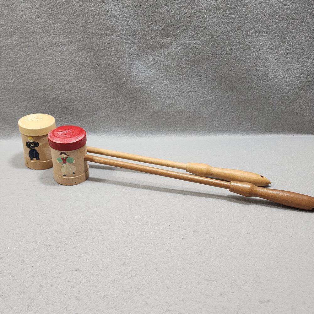 Dutch Boy Girl Motif Long Handled Salt Pepper Shakers Grilling Vintage MCM Retro